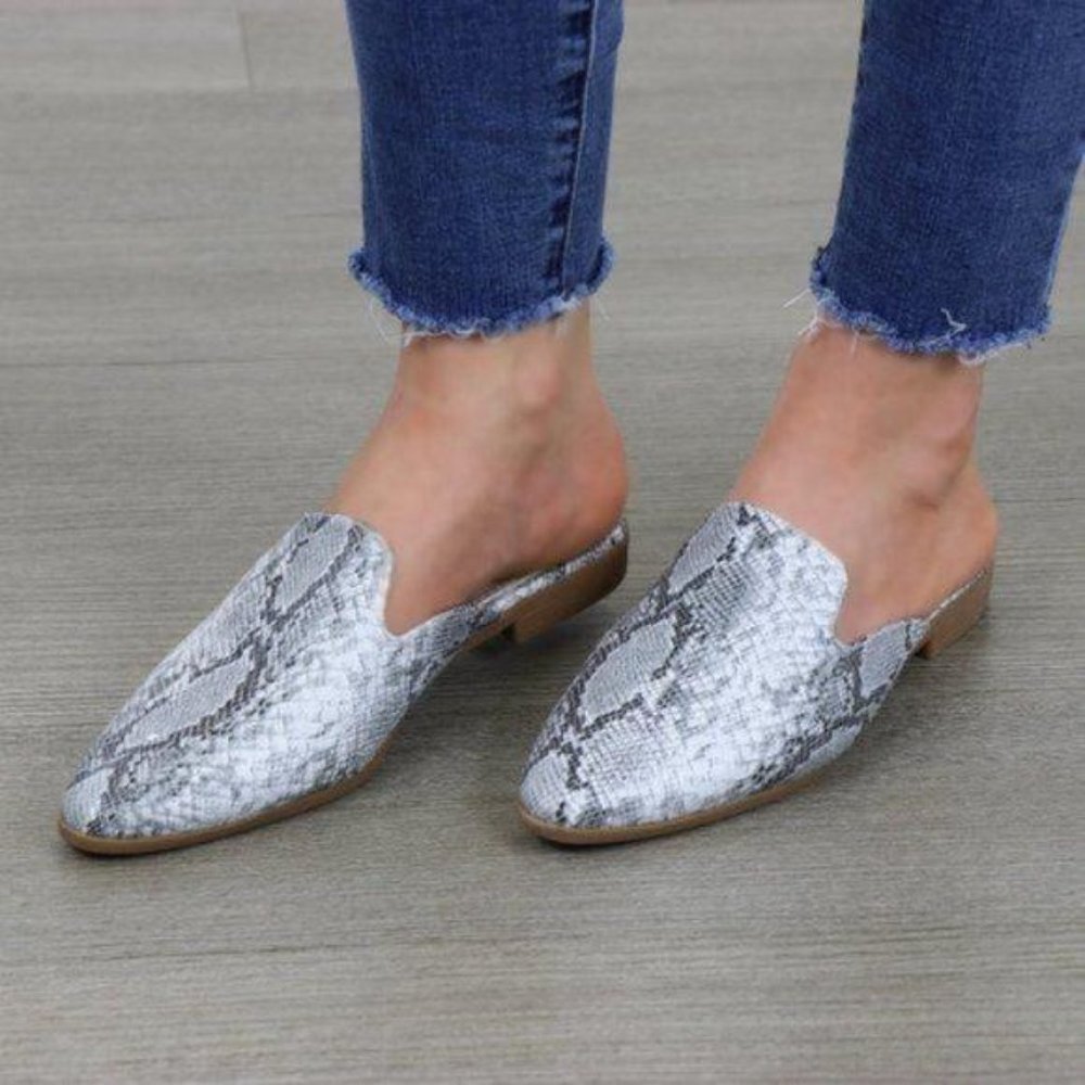 Snake Print Pointy Toe Slip On Mule Loafers - Picture 3 of 8